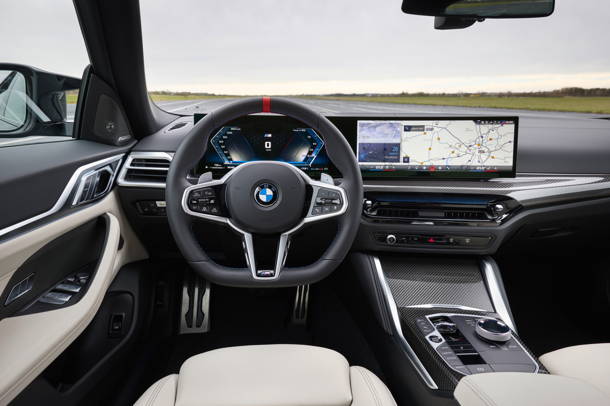 P90546594_highRes_the-new-bmw-m440i-xd
