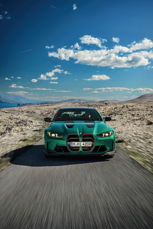 P90548589_highRes_the-all-new-bmw-m4-c