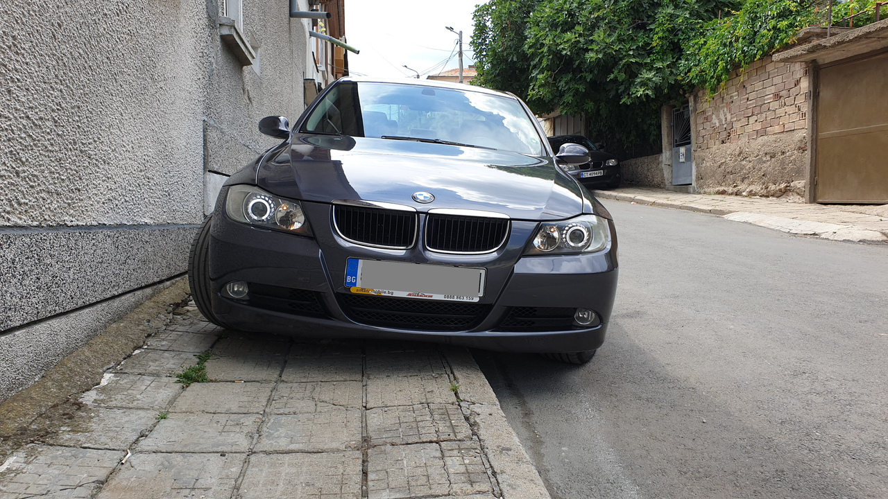 BMW-front