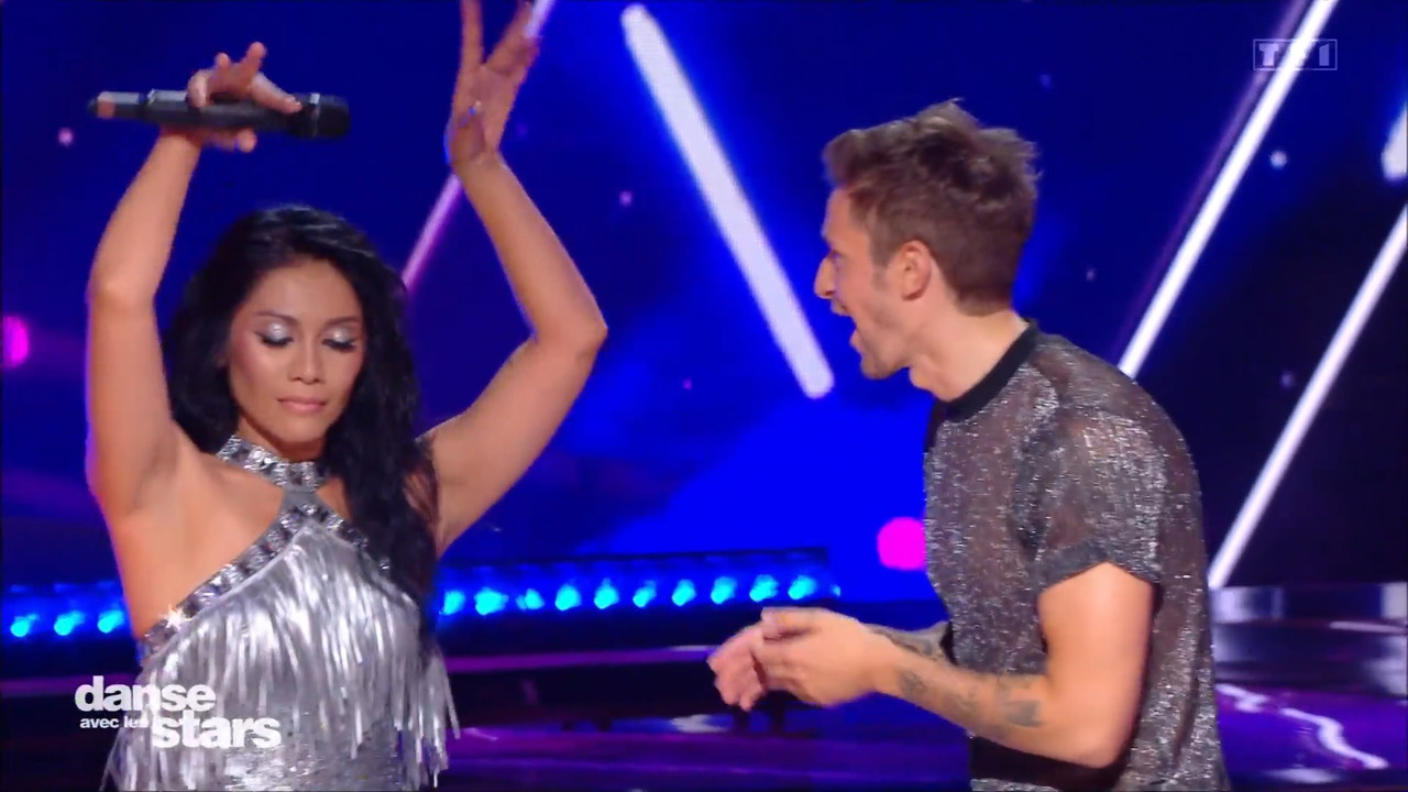 2022-09-09_21_10_TF1_Danse-avec-les-stars.mp4_snapshot_27.09.435