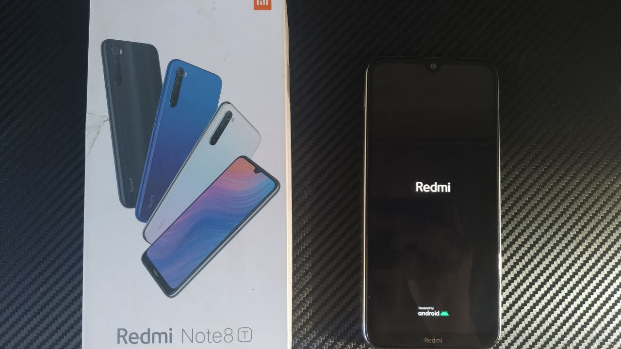 Xiaomi8t_1