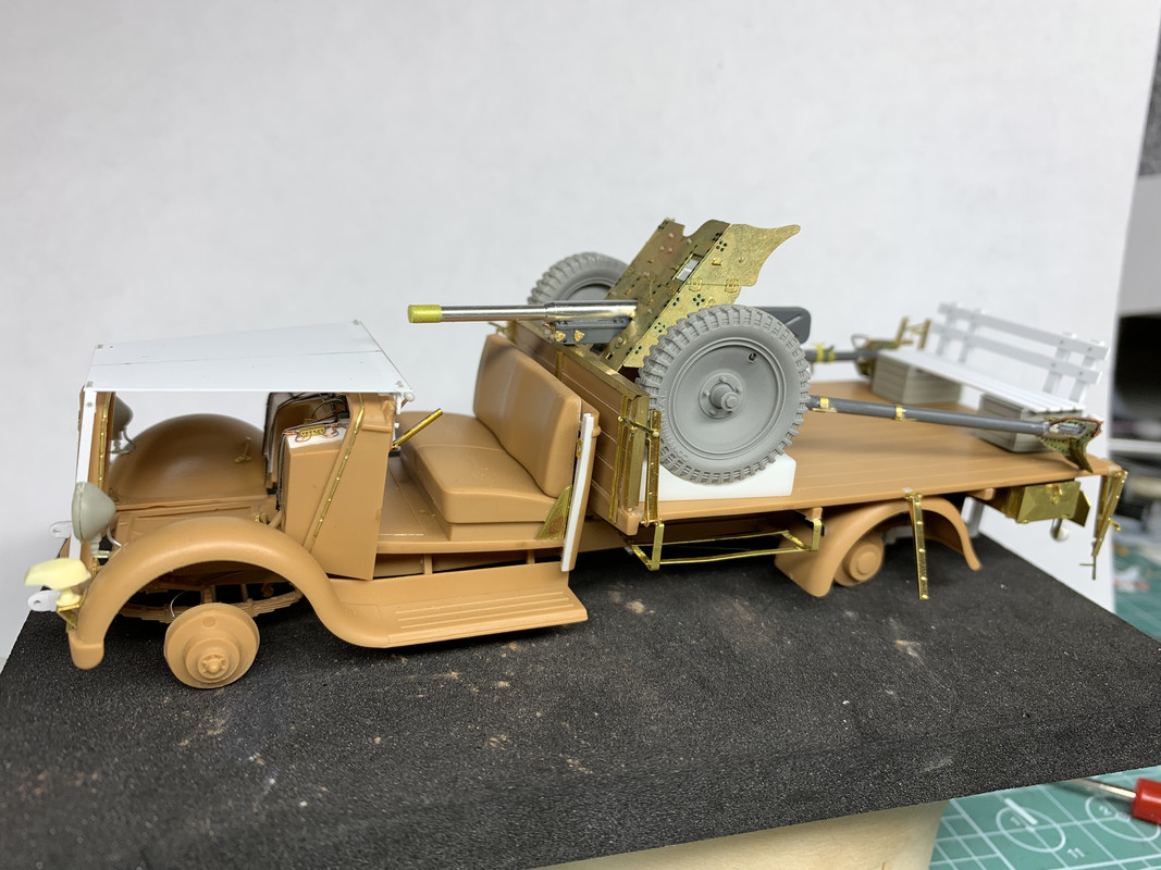 B33AC5A1-0E13-45AE-8115-E1B59595C821