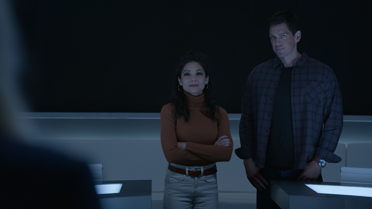 True.Lies.S01E01.Pilot.1080p.10bit.AMZN.WEB-DL.DDP5.1.HEVC-Vyndros.mkv_snapshot_39.24_[2023.05.22_06