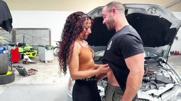 JacquieEtMichelTV – Melissa – Sodomized in a garage!