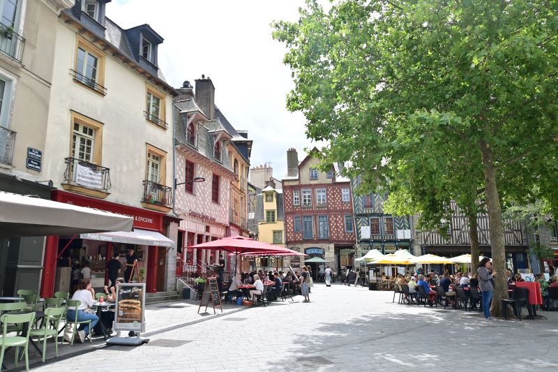 10 días de verano en la Bretaña francesa - Blogs de Francia - Día 2: Rennes (8)