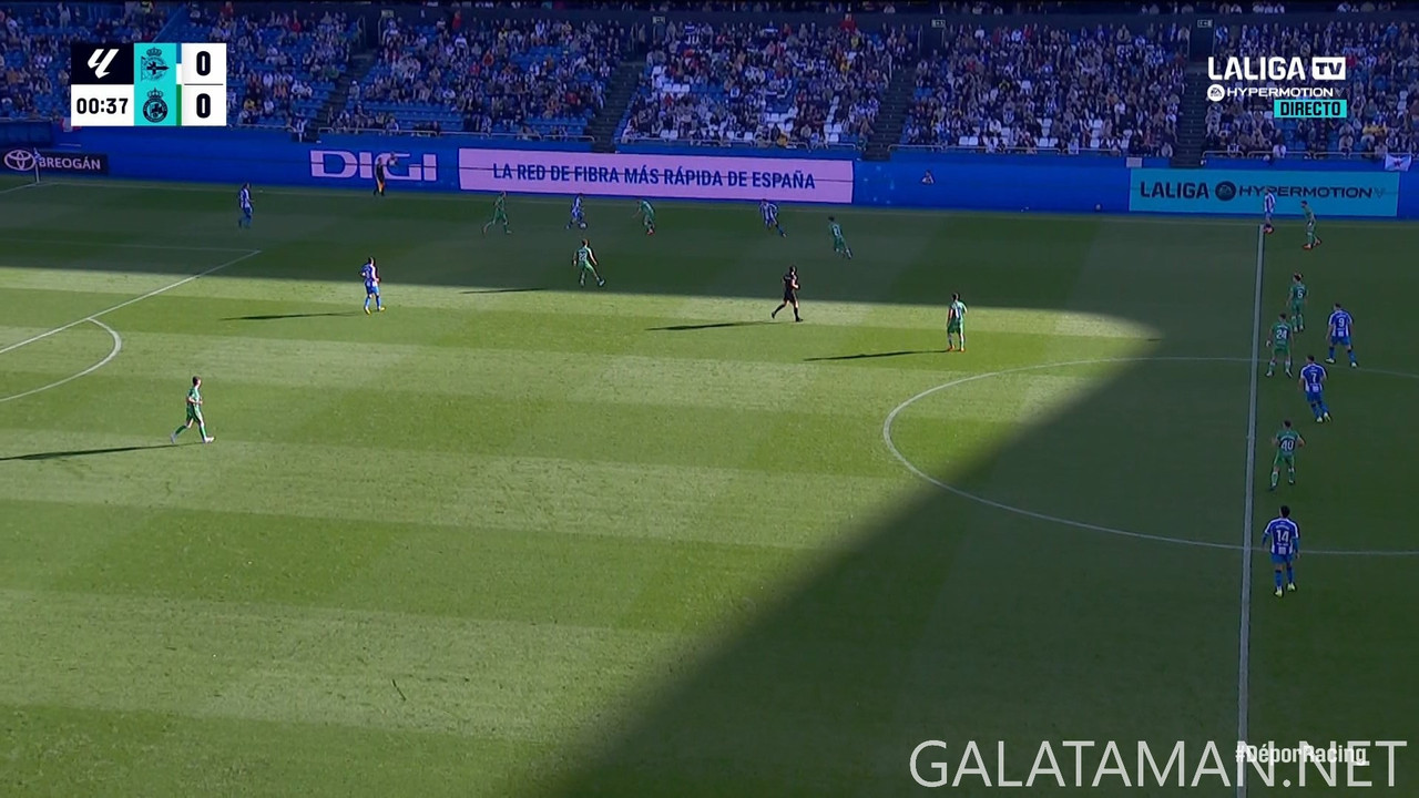 10-27_16-00-00_ES  M  LALIGA TV HYPERMOTION FHD_Deportivo La Coruña vs Racing Santander.ts_snapshot_