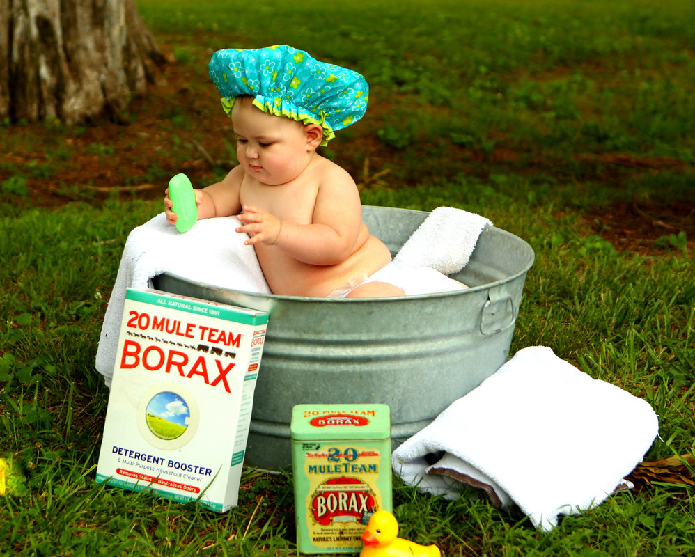 greenbabybathing.jpg