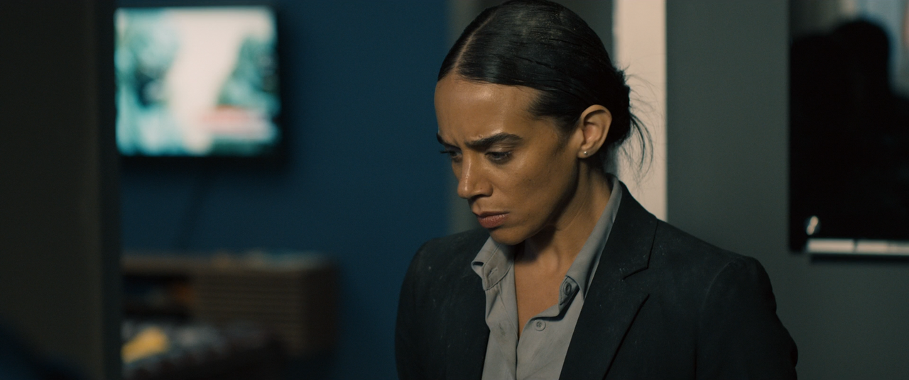 Safe House 2025 BDRip 1080p sele Zen mkv snapshot 00 22 14 166