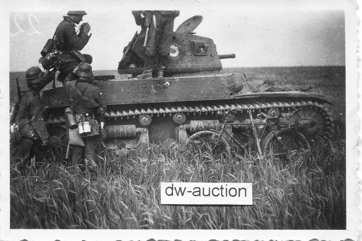 Frankreich , erbeuteter französischer Panzer im 