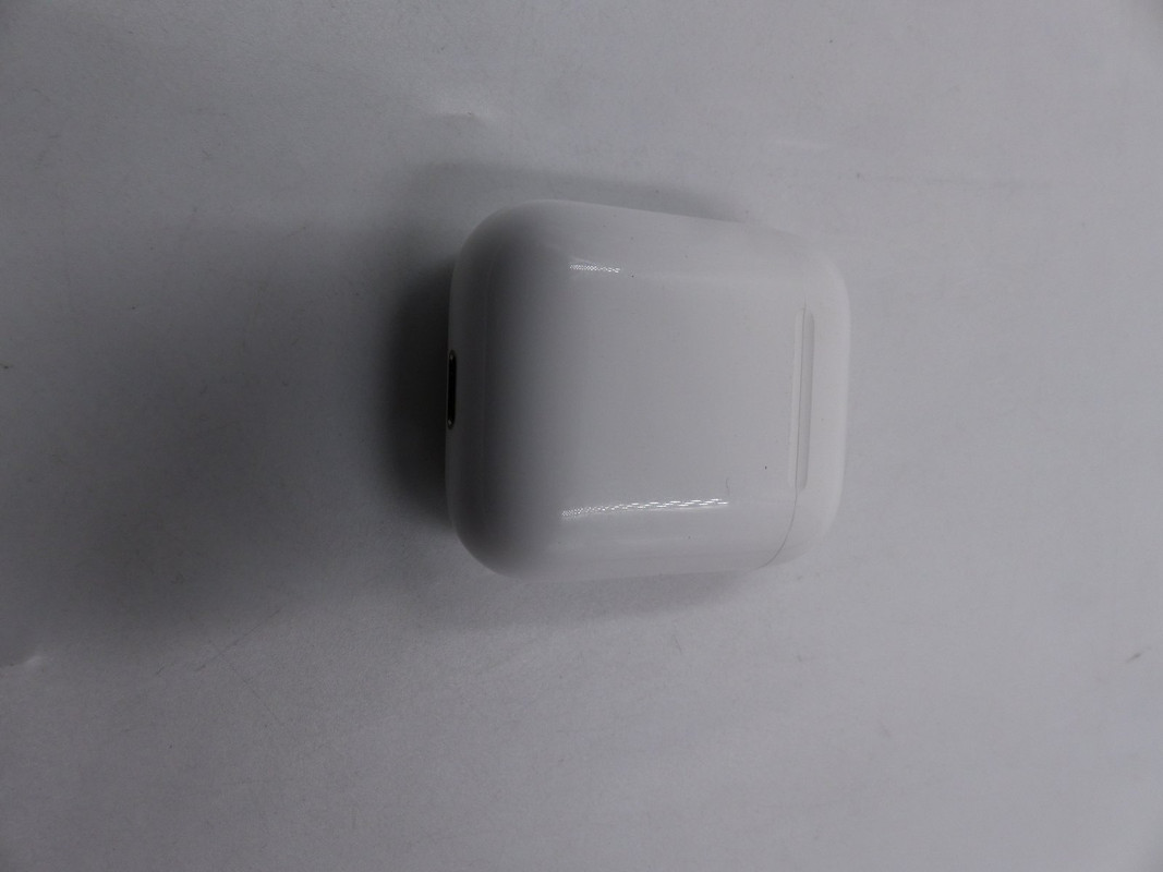 APPLE GEN 1 AIRPODS FULL SET