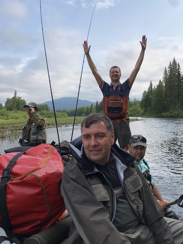 4611F8F9-1666-484B-839D-F7137726D864