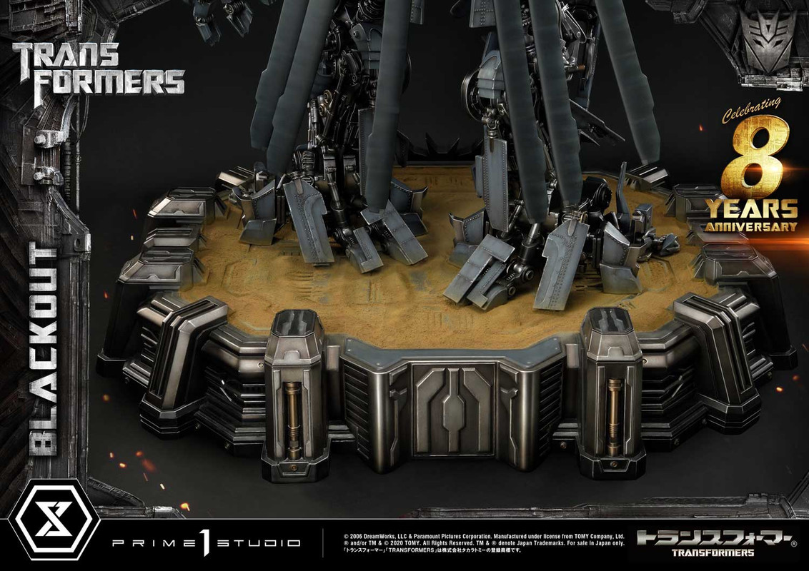 Prime-1-Studio-Transformers-2007-Blackout-Statue-36