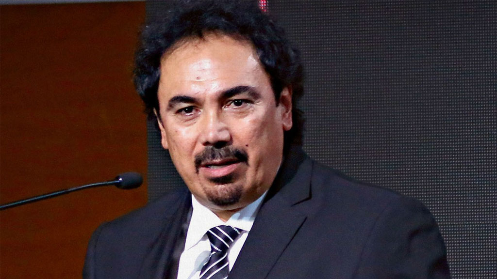 Acusan a Hugo Sánchez de llamar “indio muerto de hambre” a jugador salvadoreño