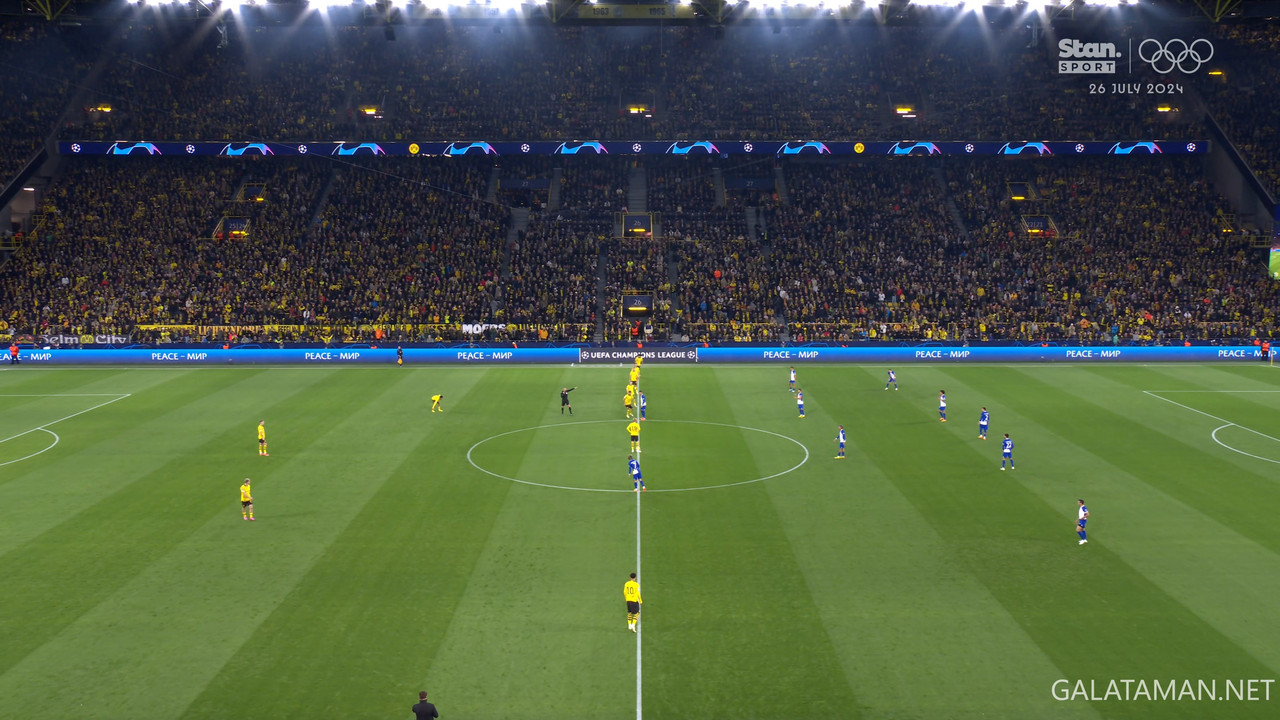 04-16_20-40-07_Stan AU Event 14_Borussia Dortmund vs Atlético Madrid.ts_snapshot_03.49.767