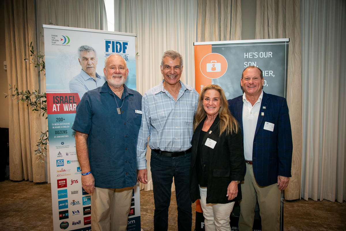 Michigan, Ohio and Illinois Snowbirds Gather for Exclusive FIDF