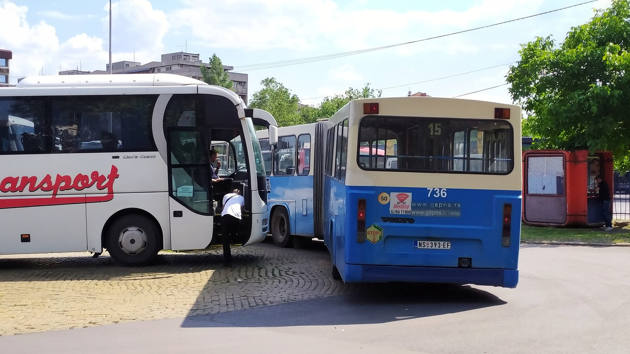 Volvo B10MA / Neobus 405GZ (1997/07) #736 i MAN Semberija transport