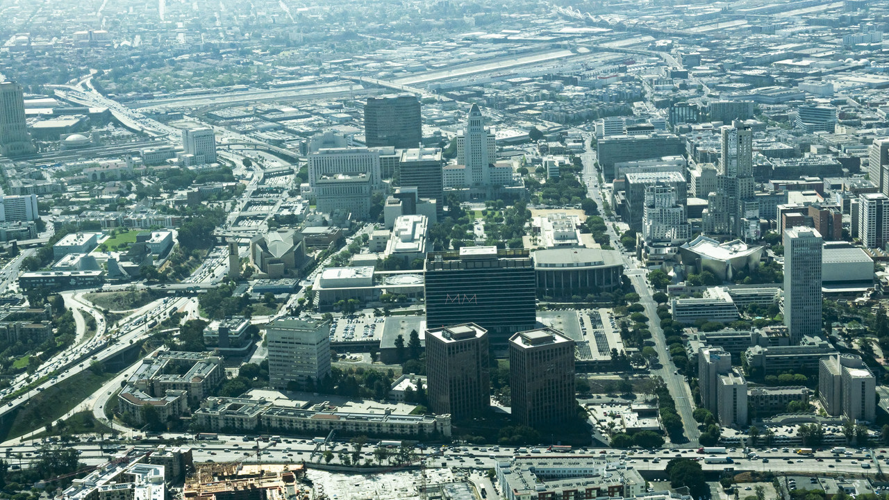 [Image: LA_City_Hall_from_above_mm.jpg]