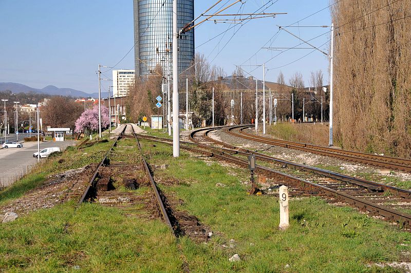 Zagrebačke pruge - Page 3 ZP1-784-M405-M202-i-M502-403-025