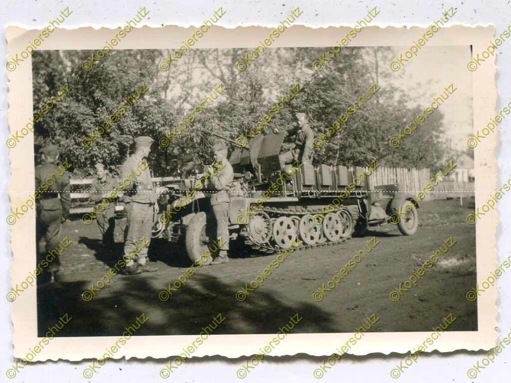 Foto, Wehrmacht, Sdkfz, Halbkette mit Geschütz, Nahaufnahme, a