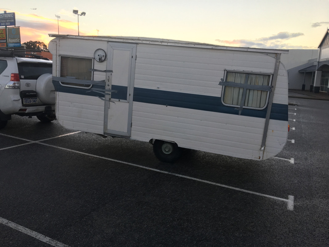 7B9D06BC-AB41-4DAB-8091-EABD61876E1E