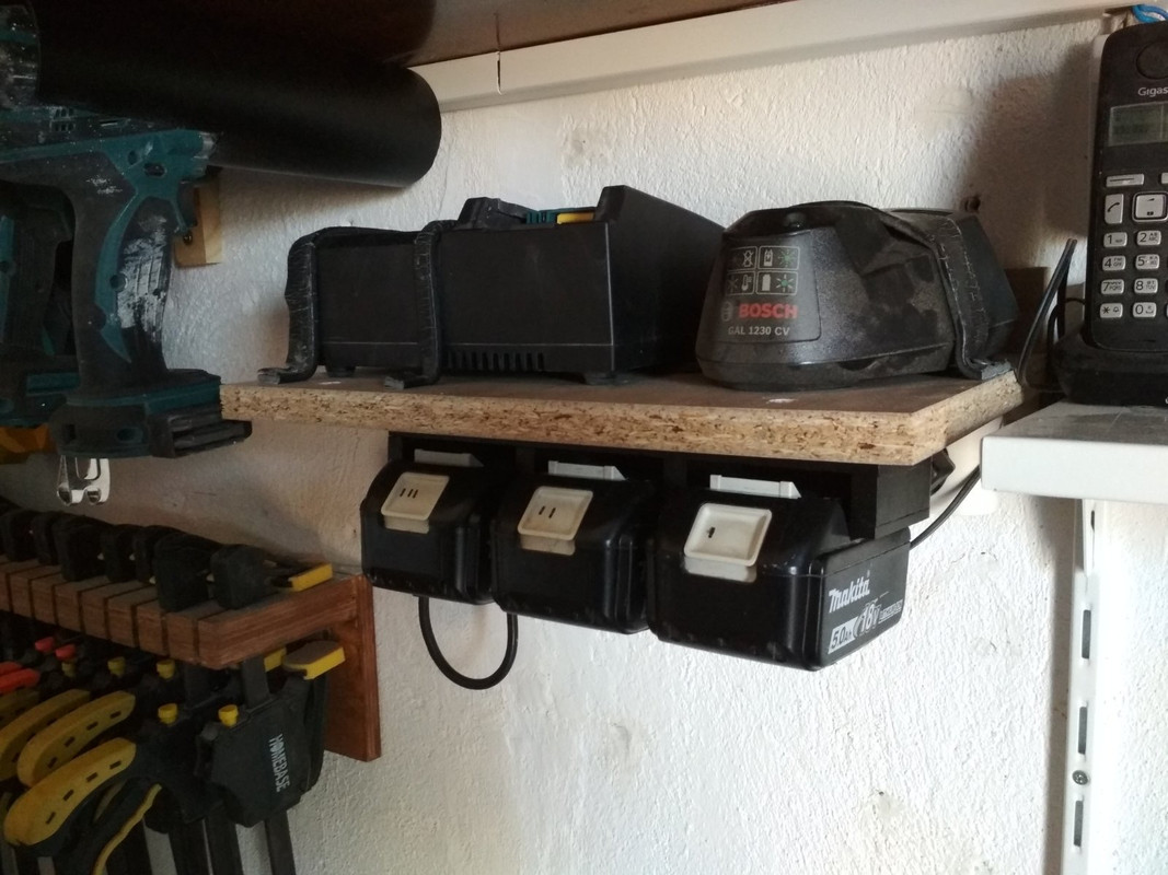 AF31A77B-EECD-4627-BFA9-A1820A3CACEA