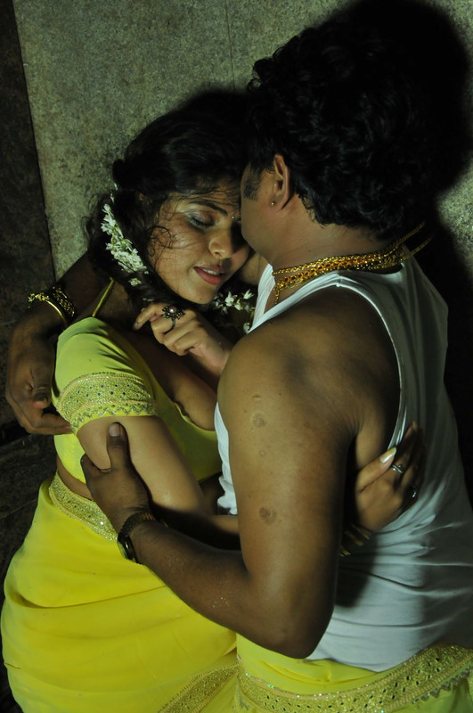 Kiliyanthatt Thoothukudi 2 Movie Hot Stills (2)