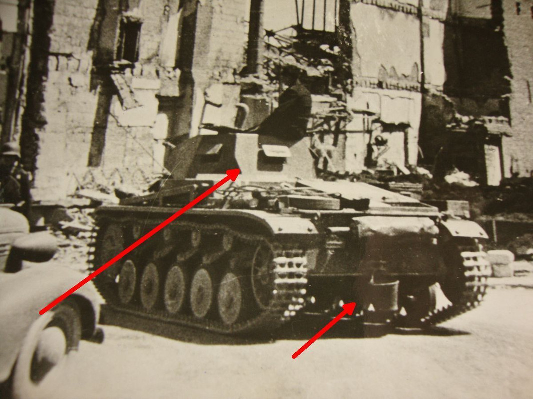 BRETEUIL, Panzer II bekämpft Widerstandsnester, 