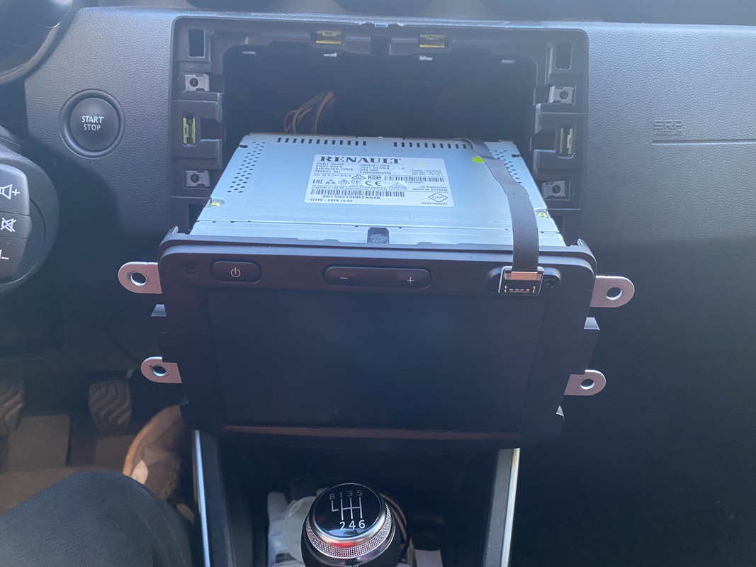 E12A9B71-A03A-4264-B992-51596C406946