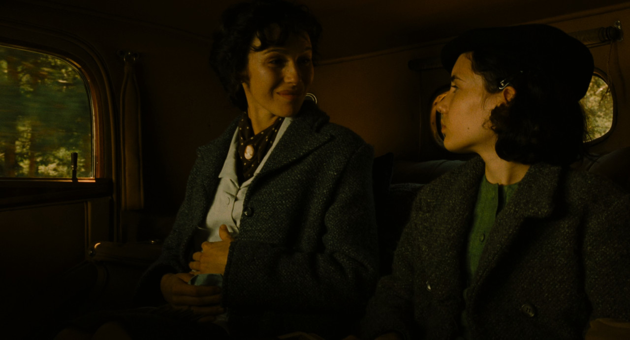Pan s Labyrinth 2006 UHD BDRip 2160p HDR10 DV Voldmair mkv snapshot 00 03 10 190
