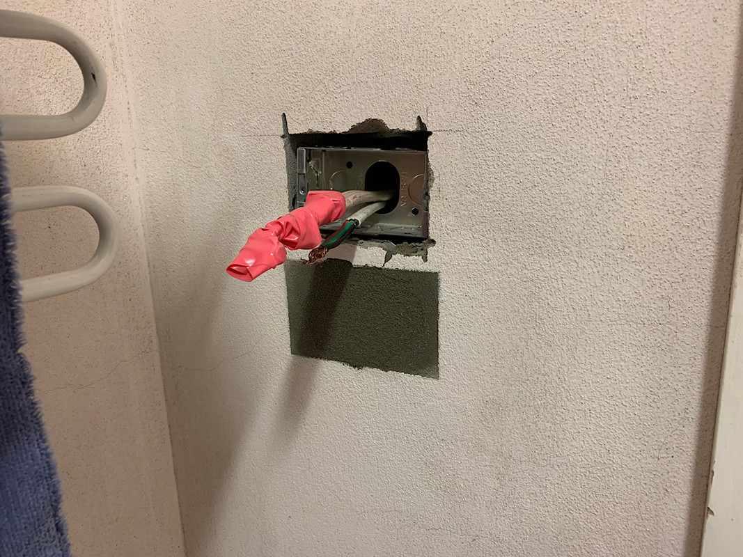 B044A220-DFE4-4E45-8960-F1DB51E25AAD