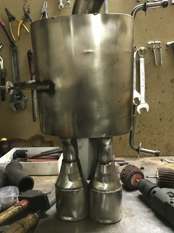 7E6E3516-72A8-44B2-994F-7A9B7B5BE7D1