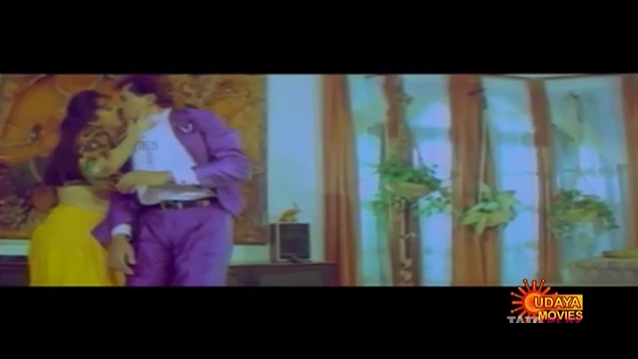 Dolly Minhas Hot CRG.mp4_20240727_145046.389