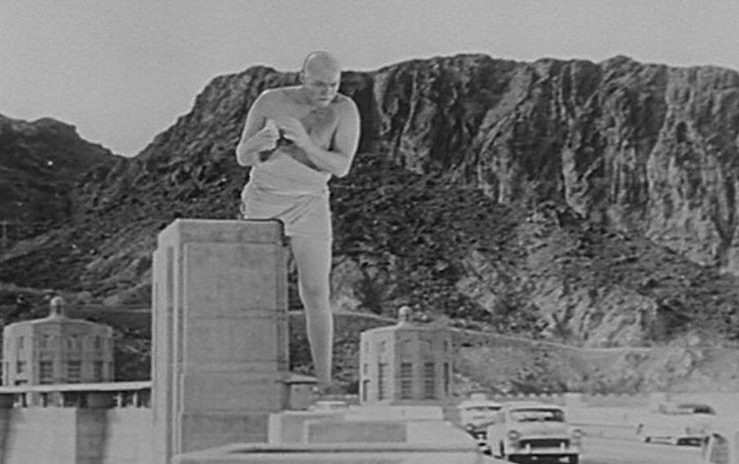 WILLIAM-HUDSON-AMAZING-COLOSSAL-MAN-3-A-FOTOR.jpg