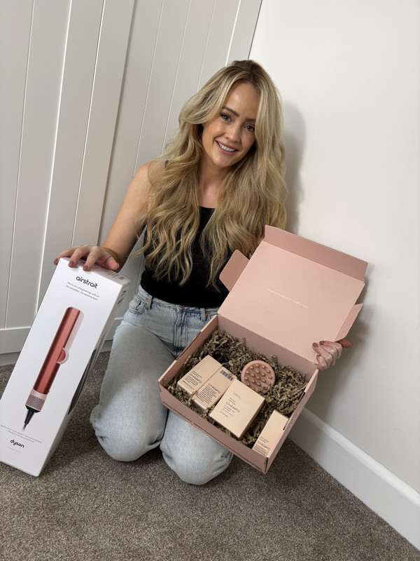 Sarah McNamee Wins Dyson Airstrait & Champo Haircare Bundle with Radiance Rewards 🎉