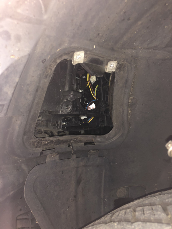 C47EAD3D-E63E-4F2D-B7A8-49E3D69FC61B