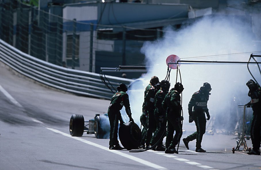 Temporada 2001 de Fórmula 1 016-448