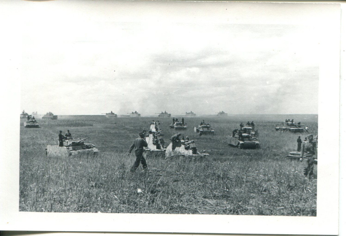 Sturmgeschütze Steppe Russland WW2