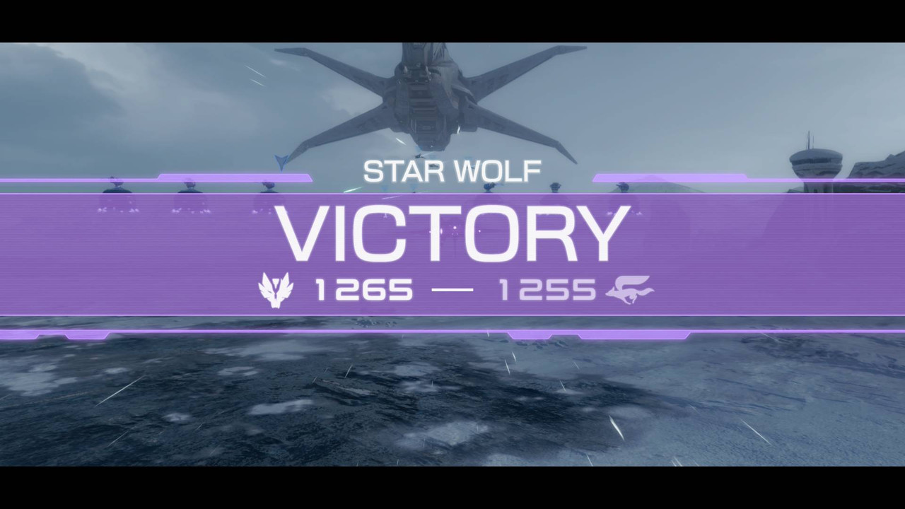 A splash screen at the end of a multiplayer match that reads "Star Wolf Victory" with a score of 1265-1255.