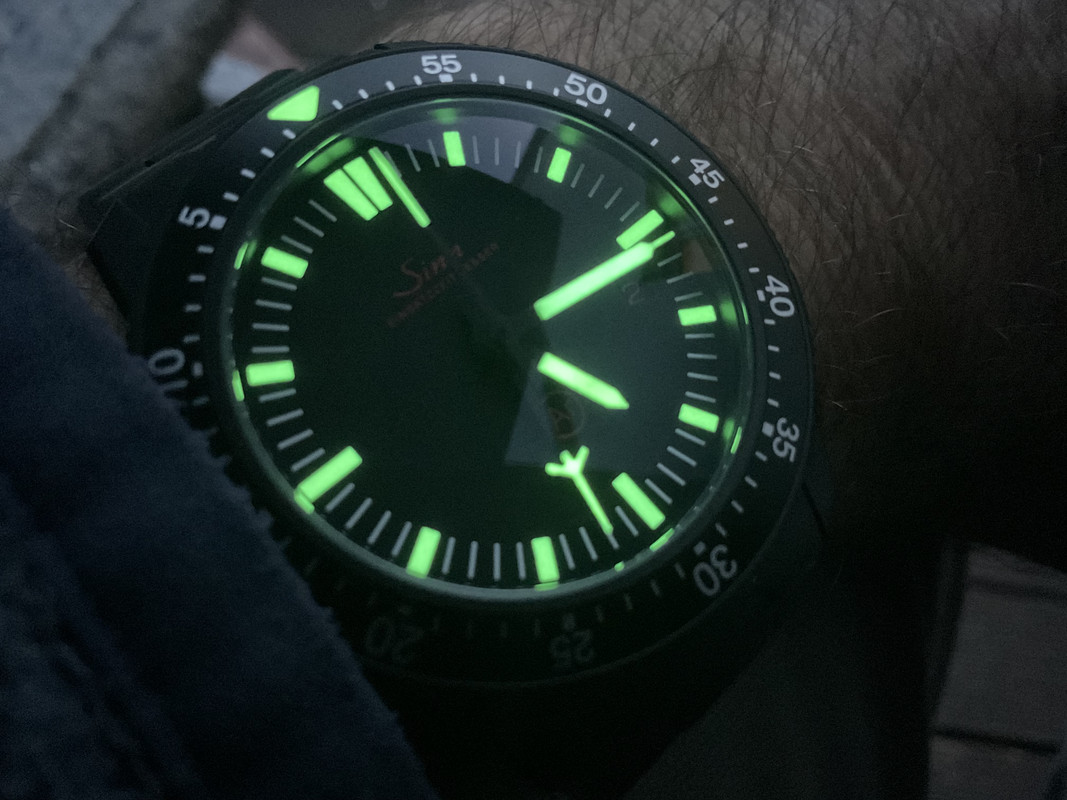 D0B84CE5-2E16-45CF-847E-3BBA75B1427B