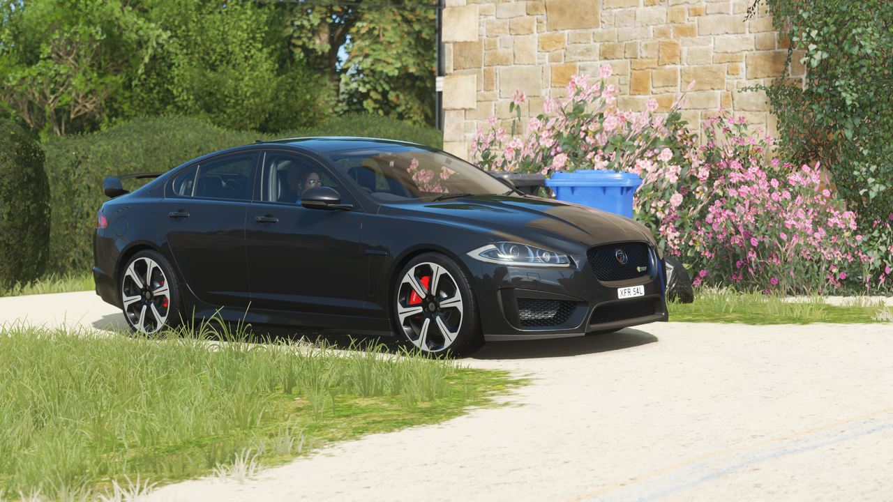FH4-Jaguar-XFR-S-6.png