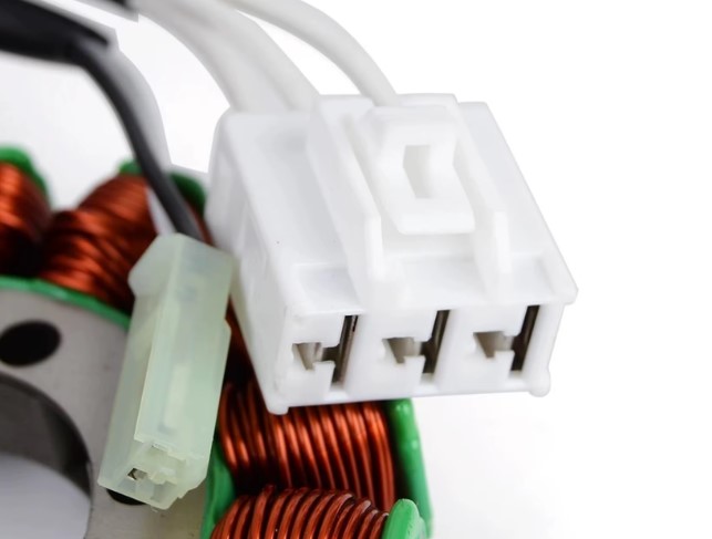 Estator Alternador Yamaha YZF-R1 2015-2020 - conectores