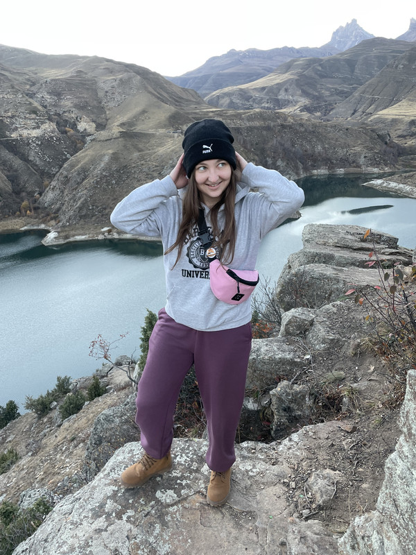 EEA33C81-0AEF-464F-9A47-6185AA7BAAD9