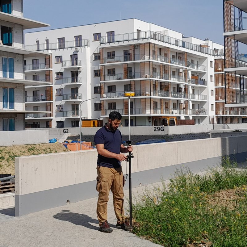 Instrument geodezyjny