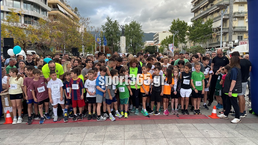 , 23&omicron;&sigmaf; &Alpha;&gamma;ώ&nu;&alpha;&sigmaf; &Delta;&rho;ό&mu;&omicron;&upsilon; &Kappa;&alpha;&lambda;&alpha;&mu;ά&tau;&alpha;&sigmaf;: &Mu;&iota;&alpha; &pi;&omicron;&lambda;ύ&chi;&rho;&omega;&mu;&eta; &gamma;&iota;&omicron;&rho;&tau;ή &alpha;&theta;&lambda;&eta;&tau;&iota;&sigma;&mu;&omicron;ύ &mu;&epsilon; &pi;&rho;&omega;&tau;&iota;έ&sigmaf; &Mu;&pi;&omicron;&upsilon;&rho;ί&kappa;&alpha; &kappa;&alpha;&iota; &Zeta;&omicron;&sigma;&kappa;ί&nu; (&phi;&omega;&tau;&omicron;&gamma;&rho;&alpha;&phi;ί&epsilon;&sigmaf; &kappa;&alpha;&iota; &beta;ί&nu;&tau;&epsilon;&omicron;)