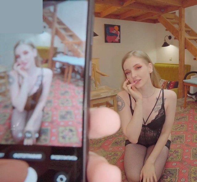 Wanted Hot Photos But Got A Great Fuck 8