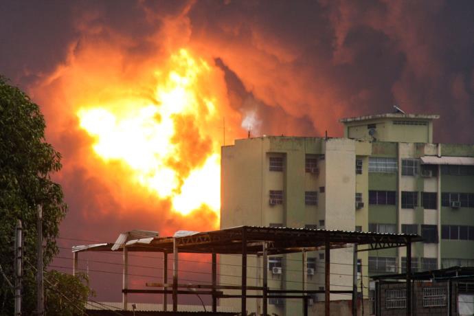 Incendio en un mercado de Venezuela duró seis hora, no se reportan muertos