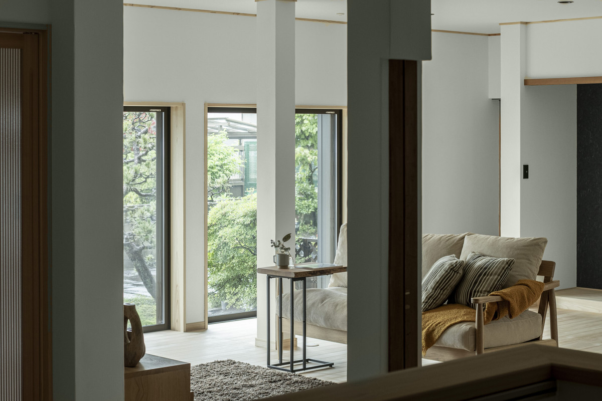 効率的な動線で設計された機能的なキッチン空間