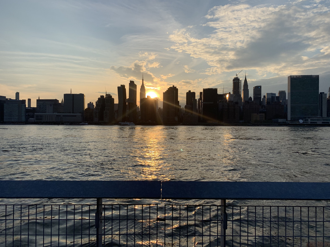 04B9742C-AFCA-4615-9BF9-17FD70E81AAA