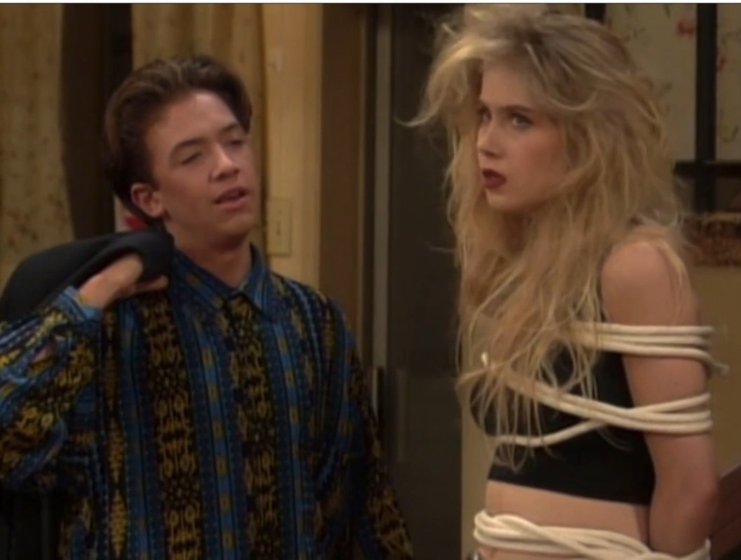 Kelly Bundy Tied Up-1 (4)