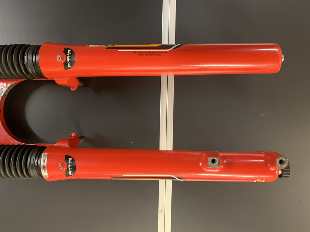 27682048-F467-43C3-93E5-0F0B7D52AF0A